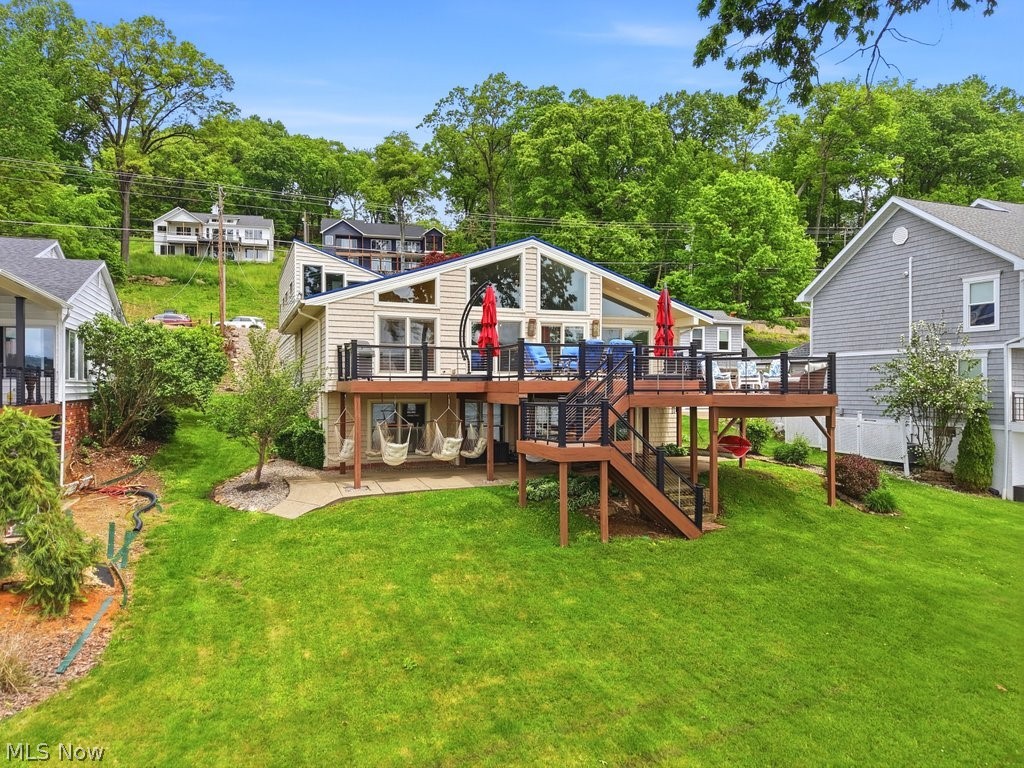 28 E Mohawk Drive Malvern OH 44644