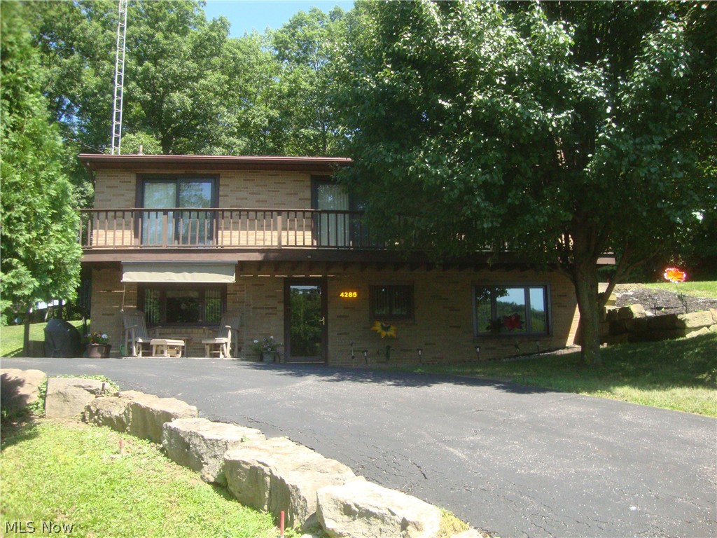 4285 Mineral City Zoar Road NE Mineral City OH 44656