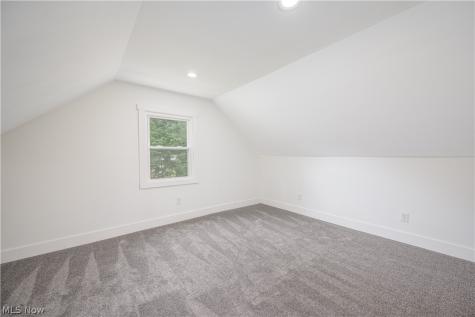 2190 Lake Road Akron OH 44312