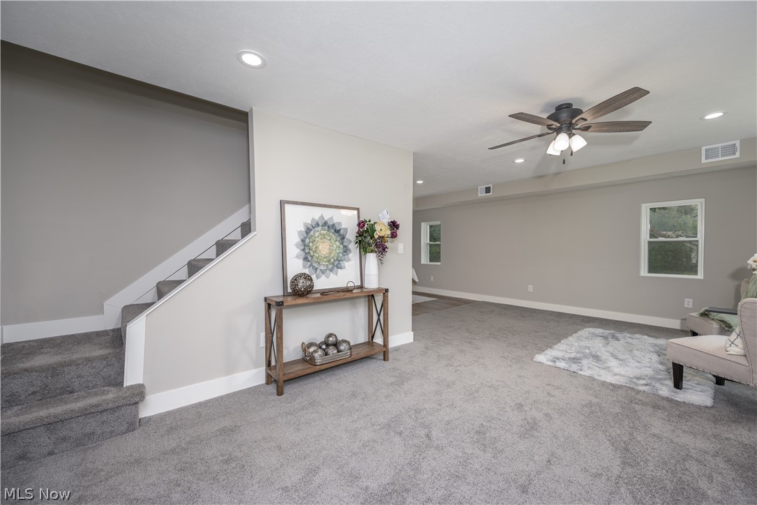 2190 Lake Road Akron OH 44312