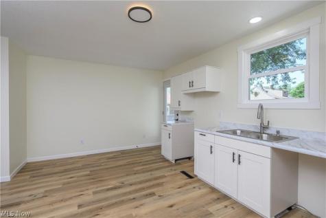 519 W Fike Avenue Orrville OH 44667