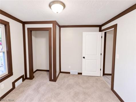 3843 Globe Avenue Lorain OH 44055