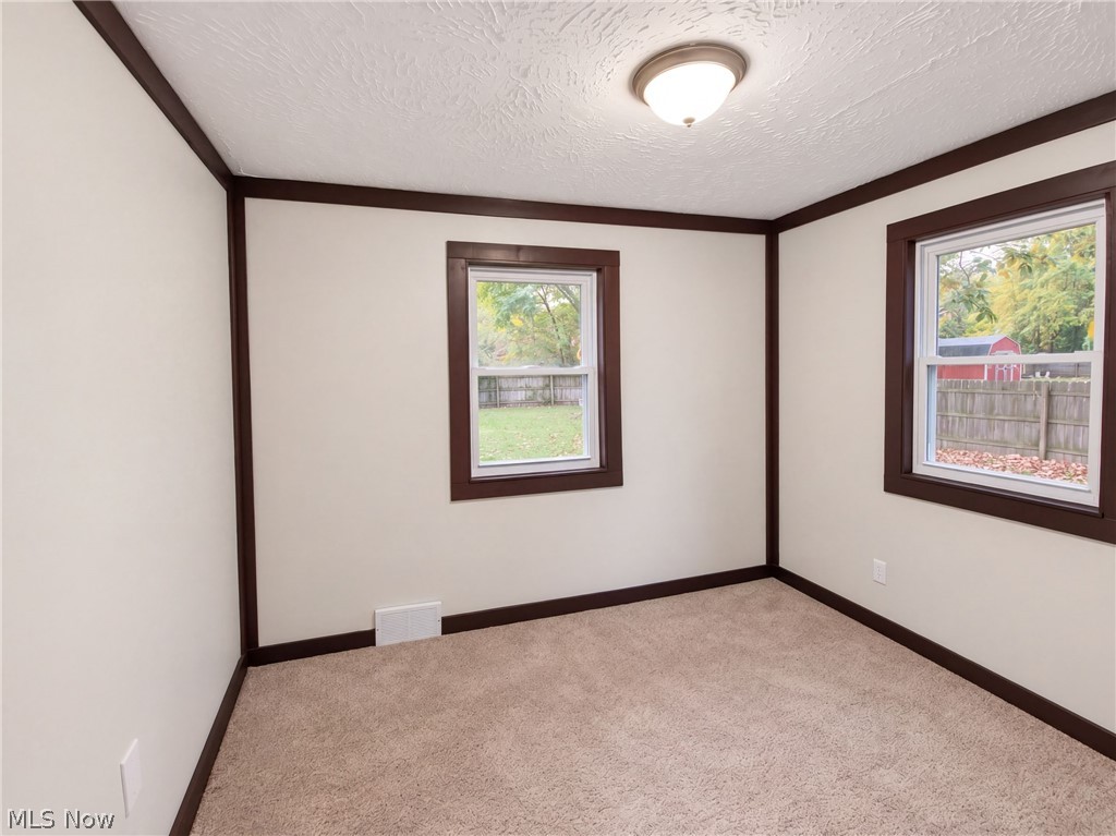 3843 Globe Avenue Lorain OH 44055