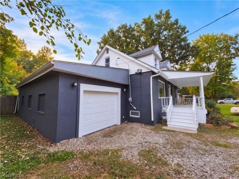 3843 Globe Avenue Lorain OH 44055