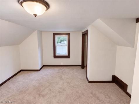 3843 Globe Avenue Lorain OH 44055