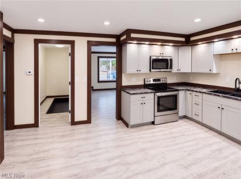 3843 Globe Avenue Lorain OH 44055