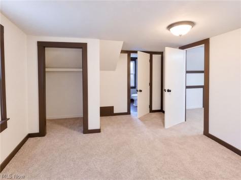 3843 Globe Avenue Lorain OH 44055