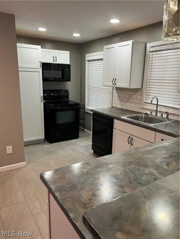 6070 Maplecliff Drive Parma Heights OH 44130