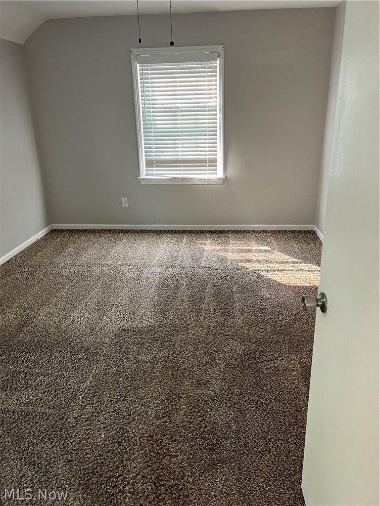 6070 Maplecliff Drive Parma Heights OH 44130