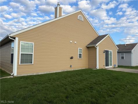 150 Westminster Way Elyria OH 44035