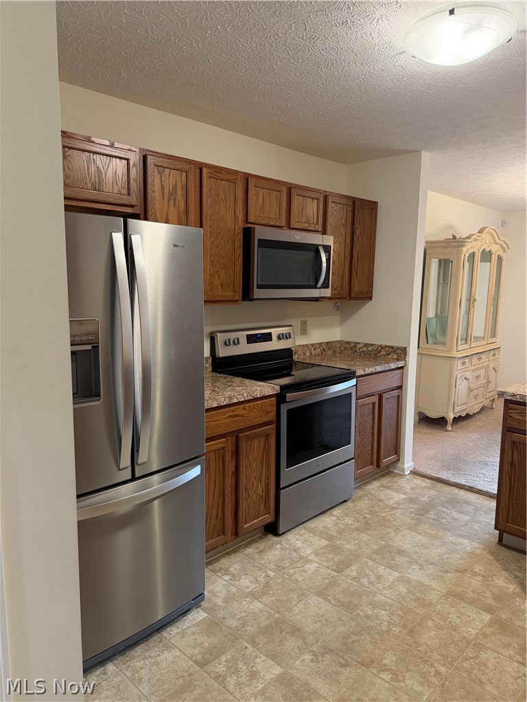 150 Westminster Way Elyria OH 44035