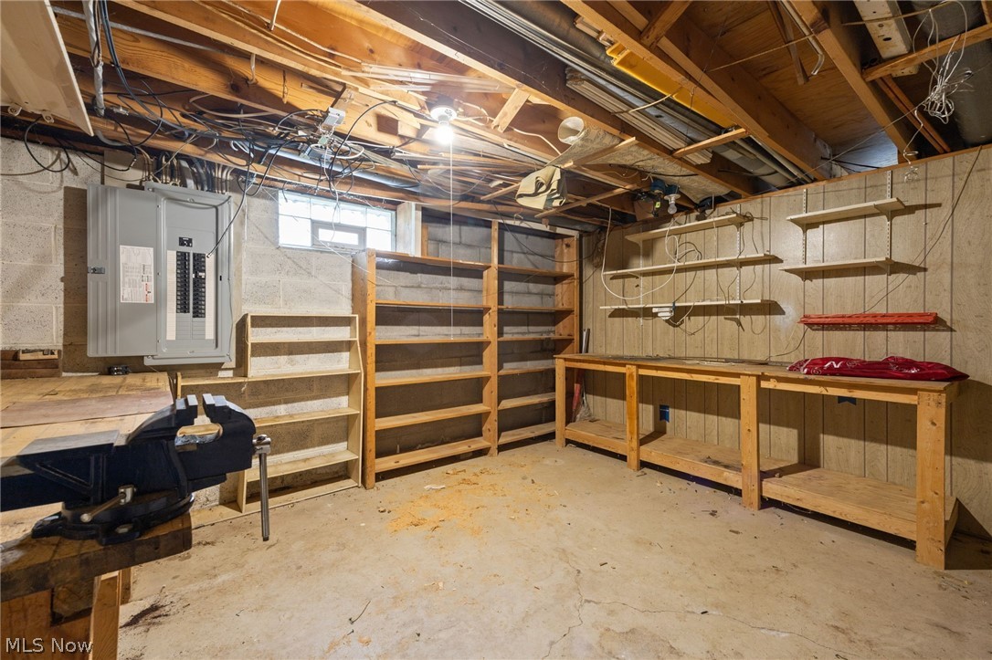 502 Farr Avenue Wadsworth OH 44281