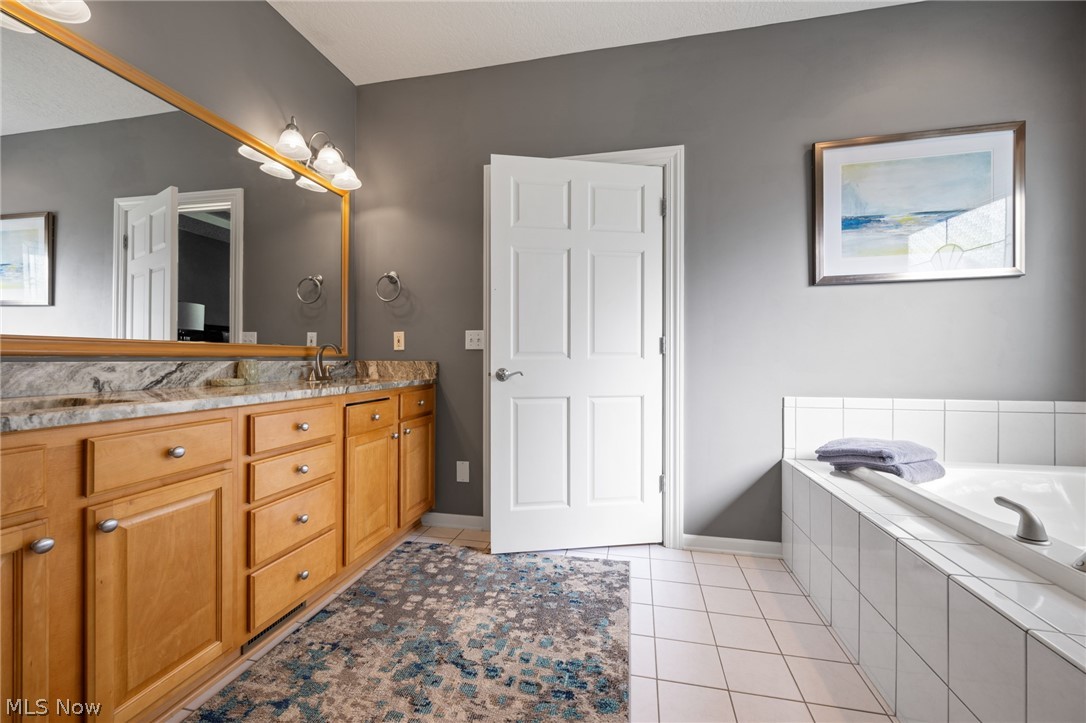 8612 Mackenzie Avenue NW North Canton OH 44720