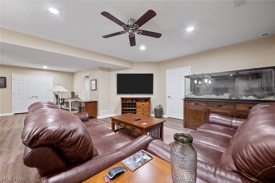 8612 Mackenzie Avenue NW North Canton OH 44720