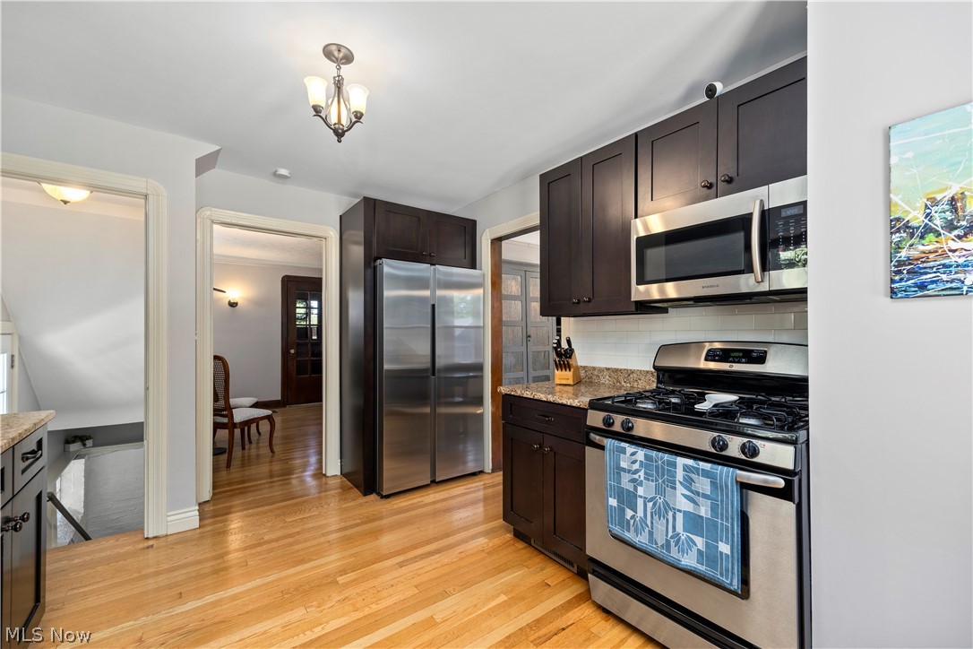 26019 Lake Road Bay Village OH 44140