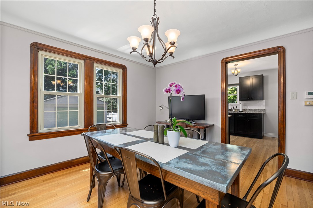 26019 Lake Road Bay Village OH 44140