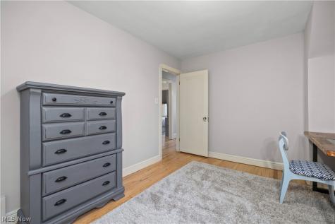 26019 Lake Road Bay Village OH 44140