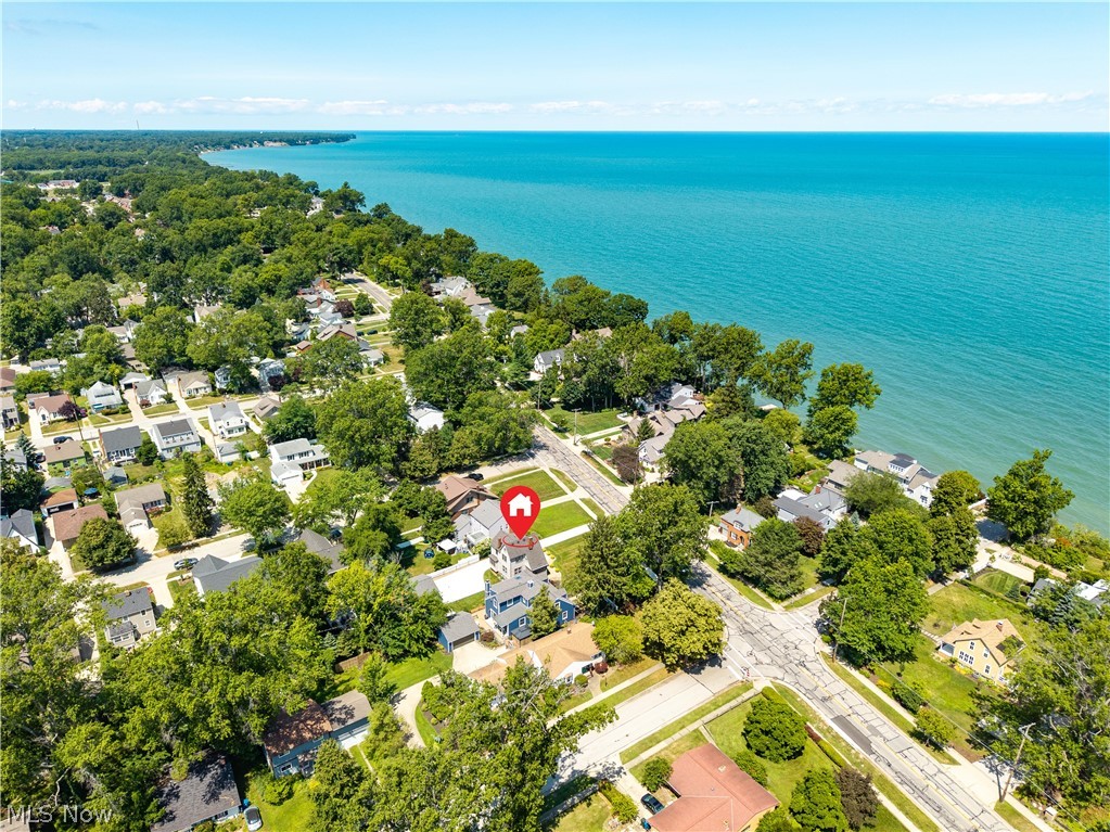 26019 Lake Road Bay Village OH 44140