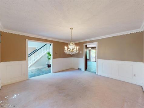 8166 Washington Avenue North Royalton OH 44133