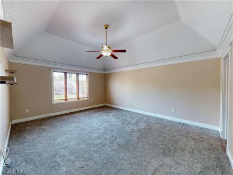 8166 Washington Avenue North Royalton OH 44133
