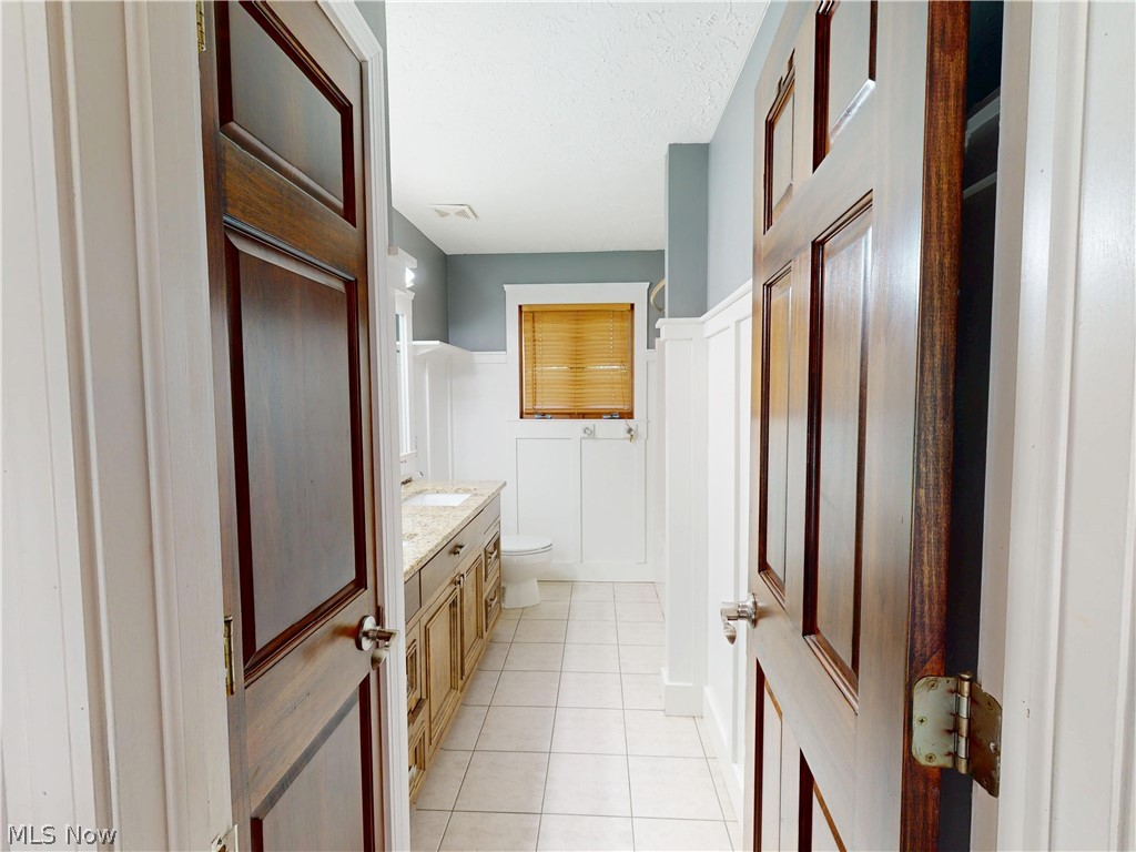 8166 Washington Avenue North Royalton OH 44133