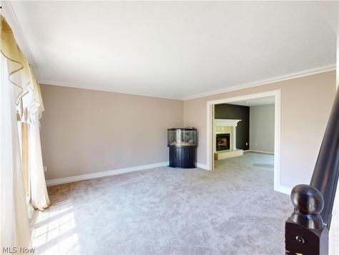 8166 Washington Avenue North Royalton OH 44133