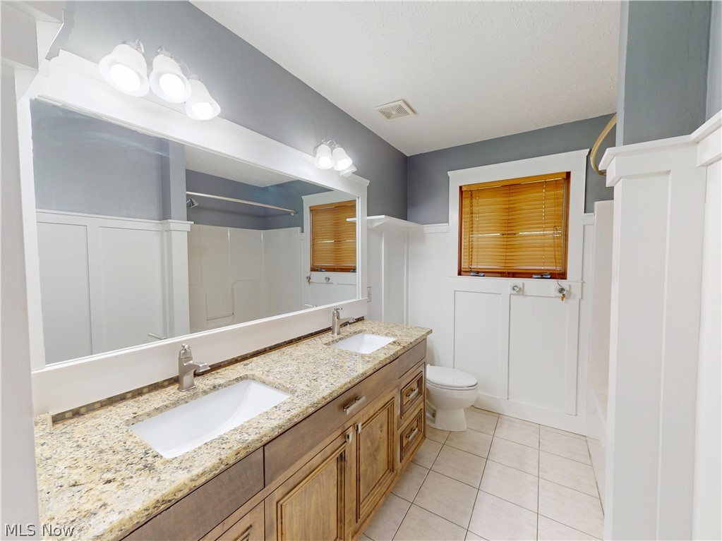 8166 Washington Avenue North Royalton OH 44133