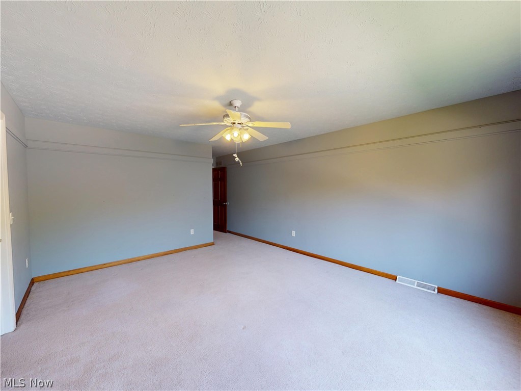 8166 Washington Avenue North Royalton OH 44133