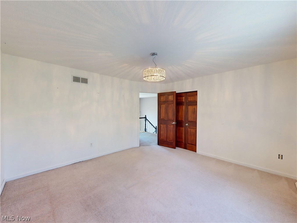 8166 Washington Avenue North Royalton OH 44133
