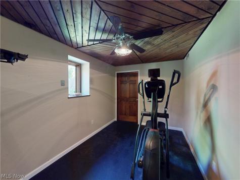 8166 Washington Avenue North Royalton OH 44133