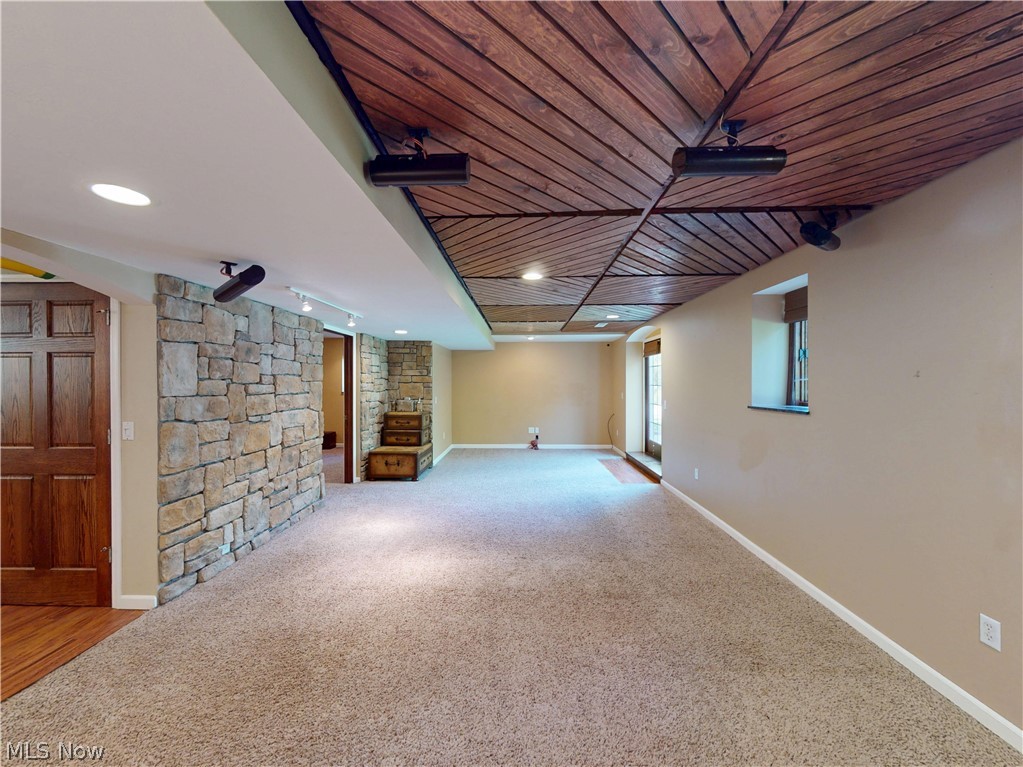 8166 Washington Avenue North Royalton OH 44133