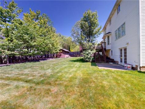 8166 Washington Avenue North Royalton OH 44133