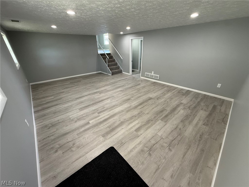 220 W 11th Street Uhrichsville OH 44683