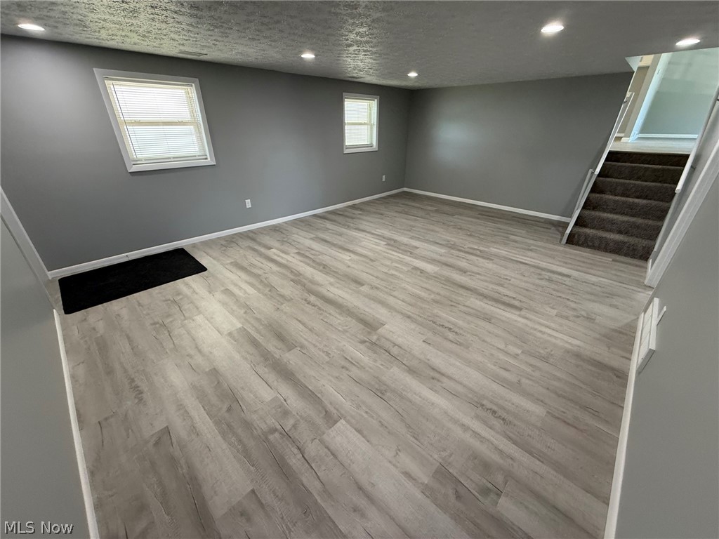 220 W 11th Street Uhrichsville OH 44683