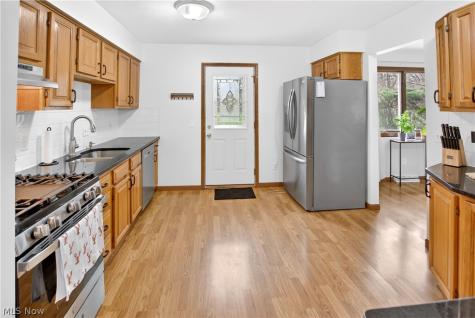 3802 Bramblewood Drive Brunswick OH 44212