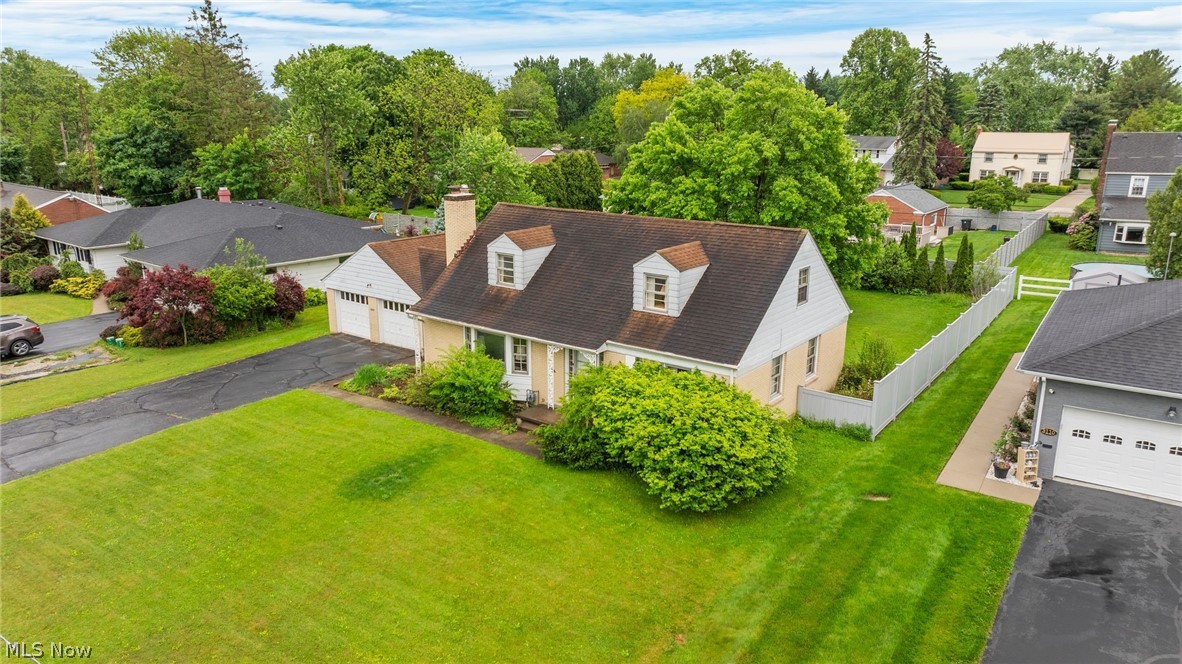 3130 Halsey Drive NE Warren OH 44483