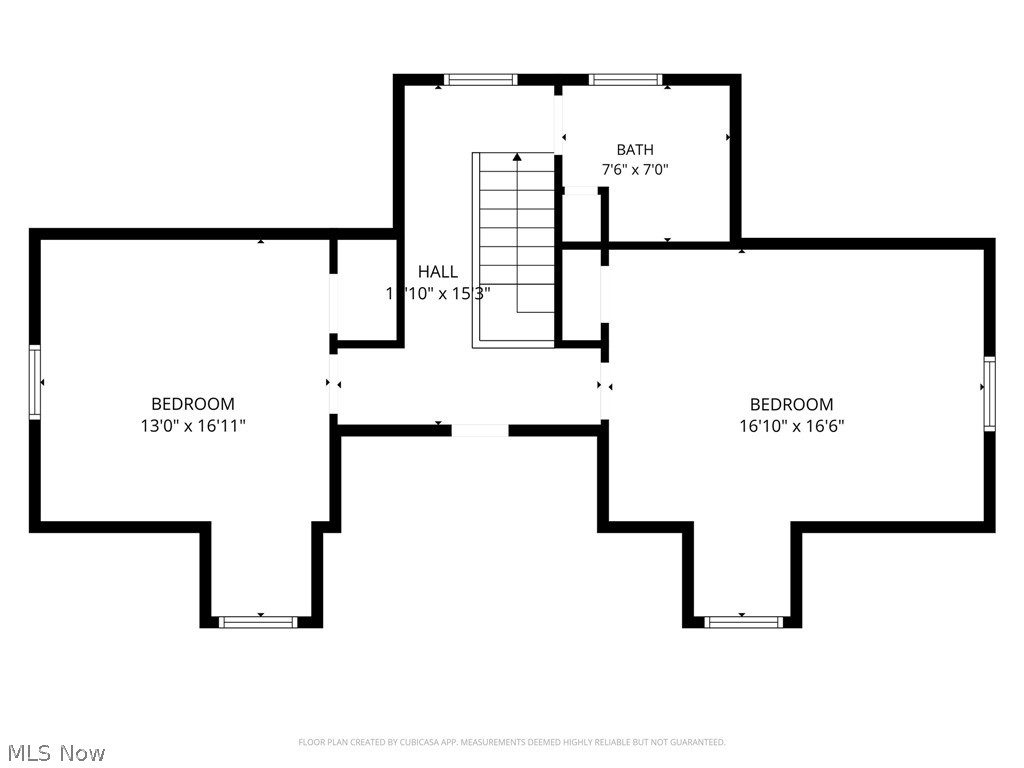 3130 Halsey Drive NE Warren OH 44483