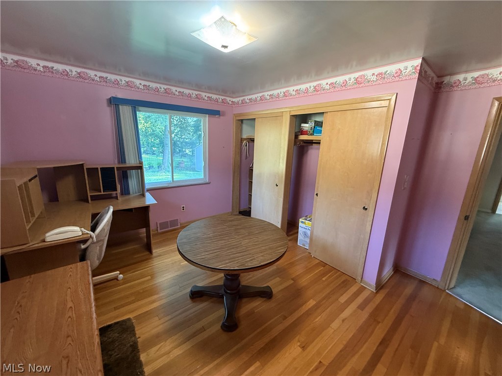 6108 Pearl Road Parma Heights OH 44130