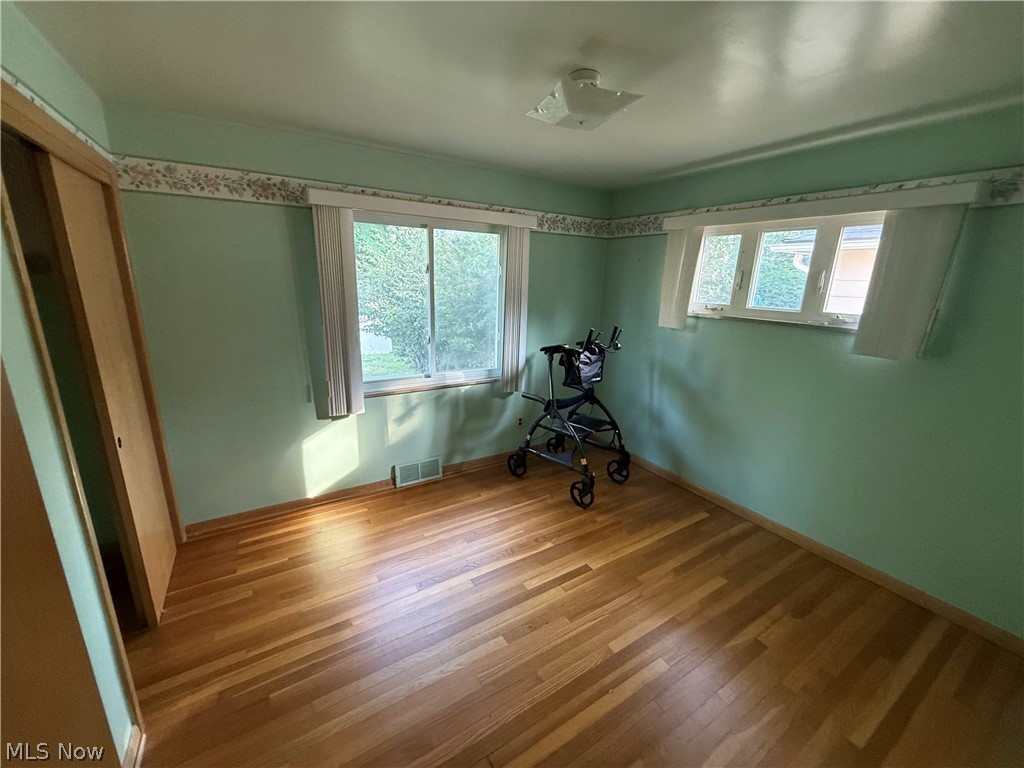6108 Pearl Road Parma Heights OH 44130