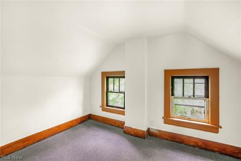 1390 Curtis Street Akron OH 44301