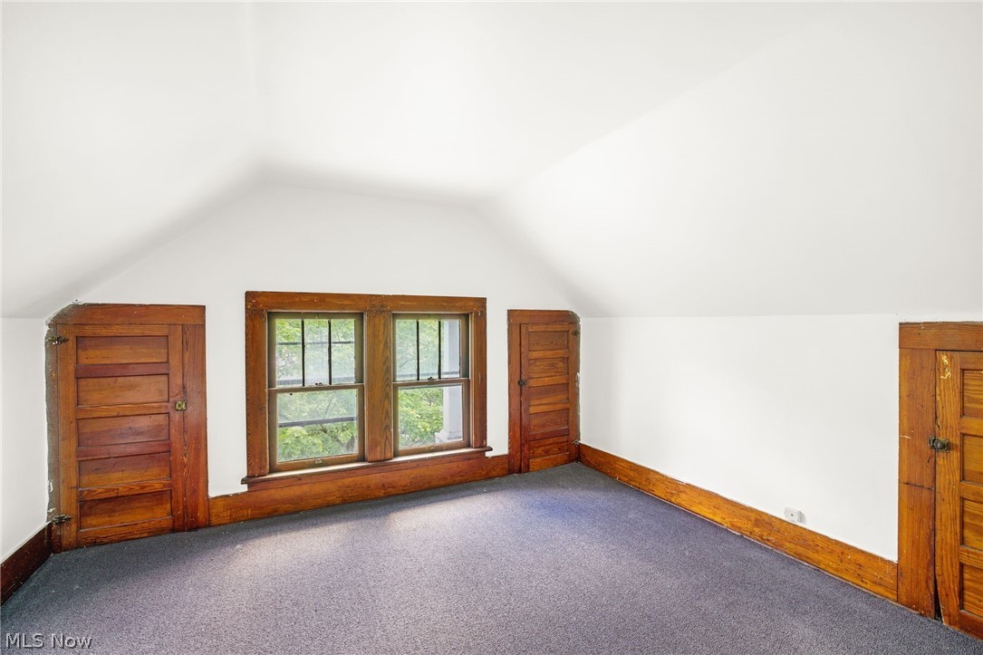 1390 Curtis Street Akron OH 44301