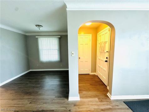 4102 Colony Road South Euclid OH 44121