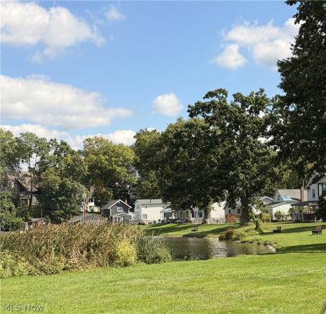 1485 3rd Street Lakemore OH 44250
