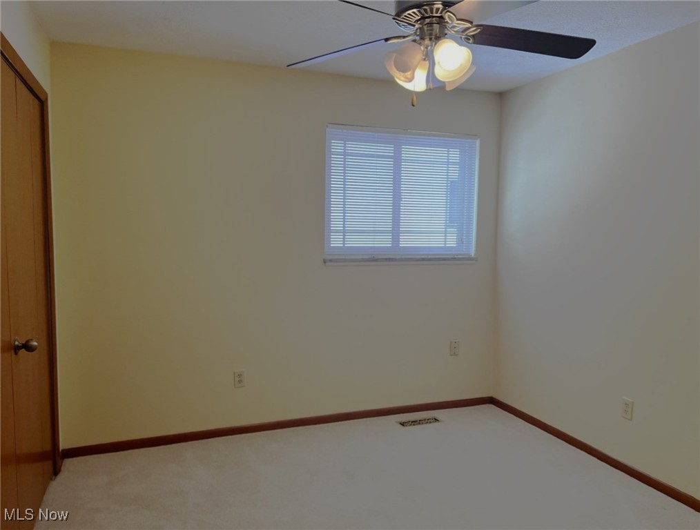 24339 S Oxford Oval North Olmsted OH 44070