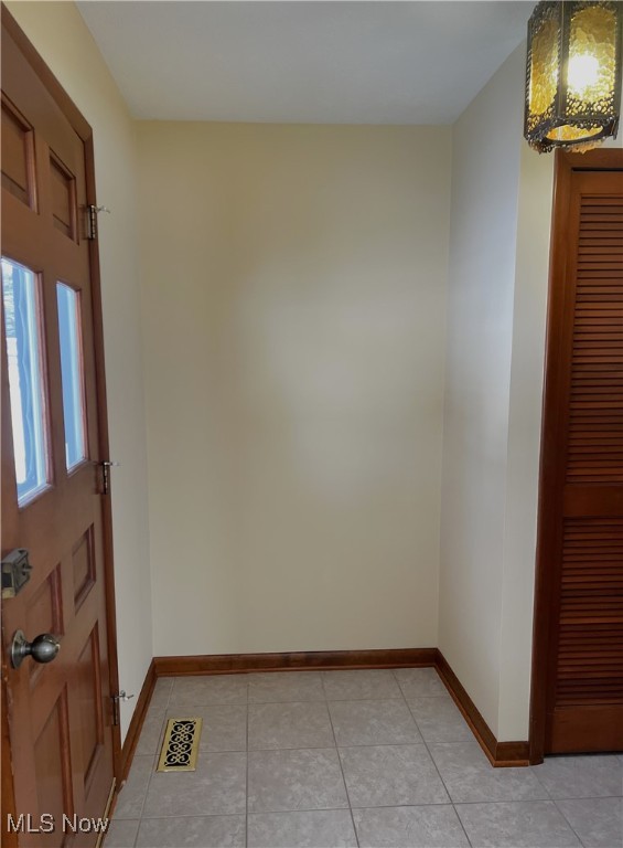 24339 S Oxford Oval North Olmsted OH 44070