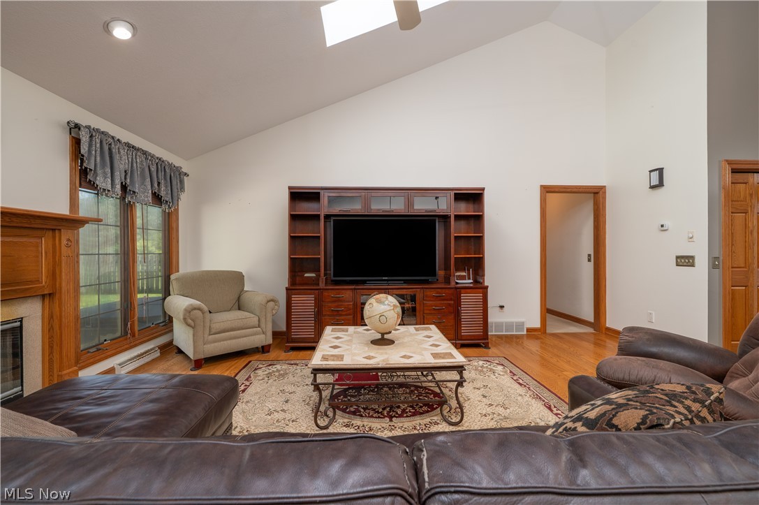 1453 3rd Street SE New Philadelphia OH 44663