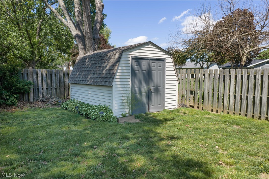 1453 3rd Street SE New Philadelphia OH 44663