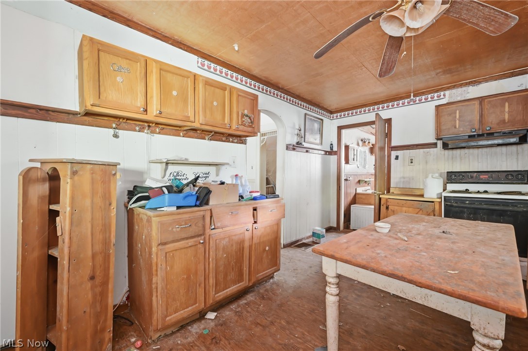 341 Canton Street East Liverpool OH 43920