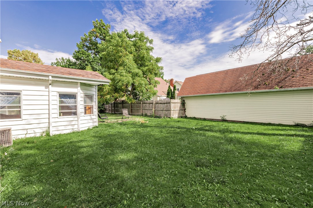 721 E 345th Street Eastlake OH 44095
