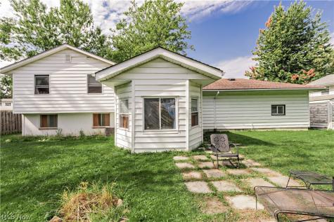 721 E 345th Street Eastlake OH 44095